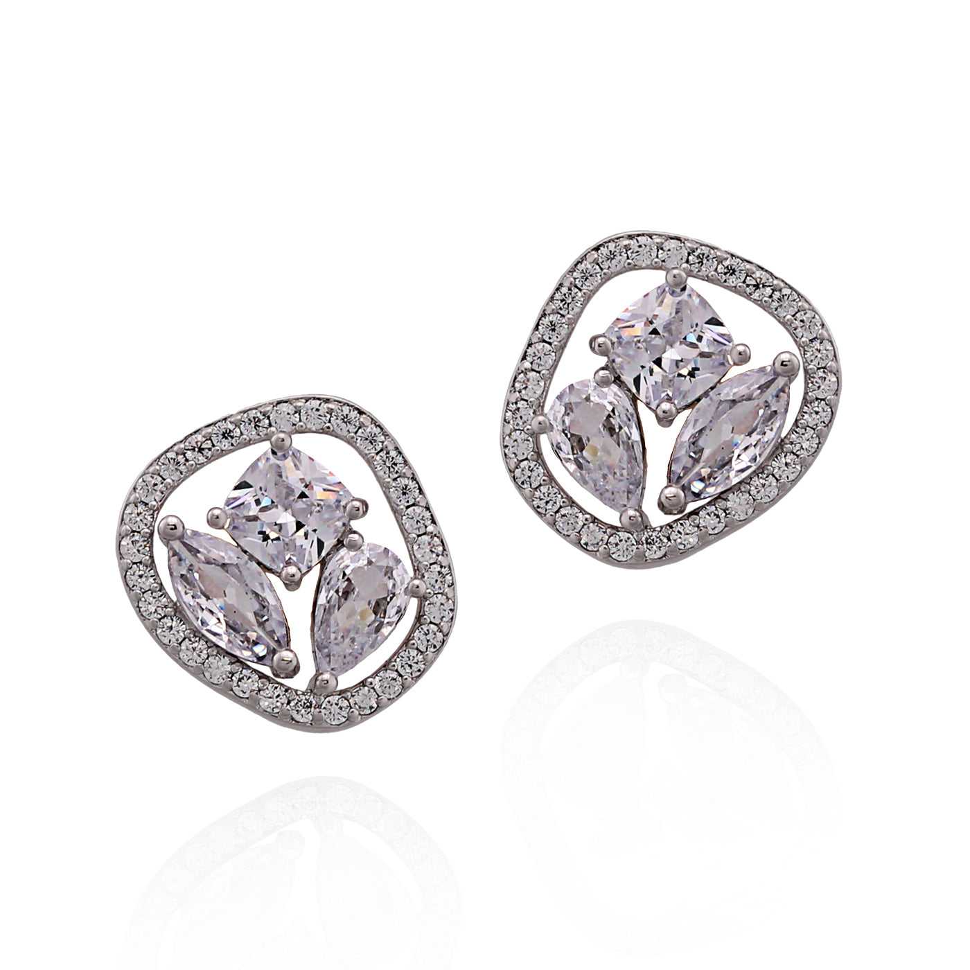 Pebble stone studs - medium